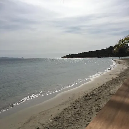 La Buganvillea Holiday home Domus De Maria